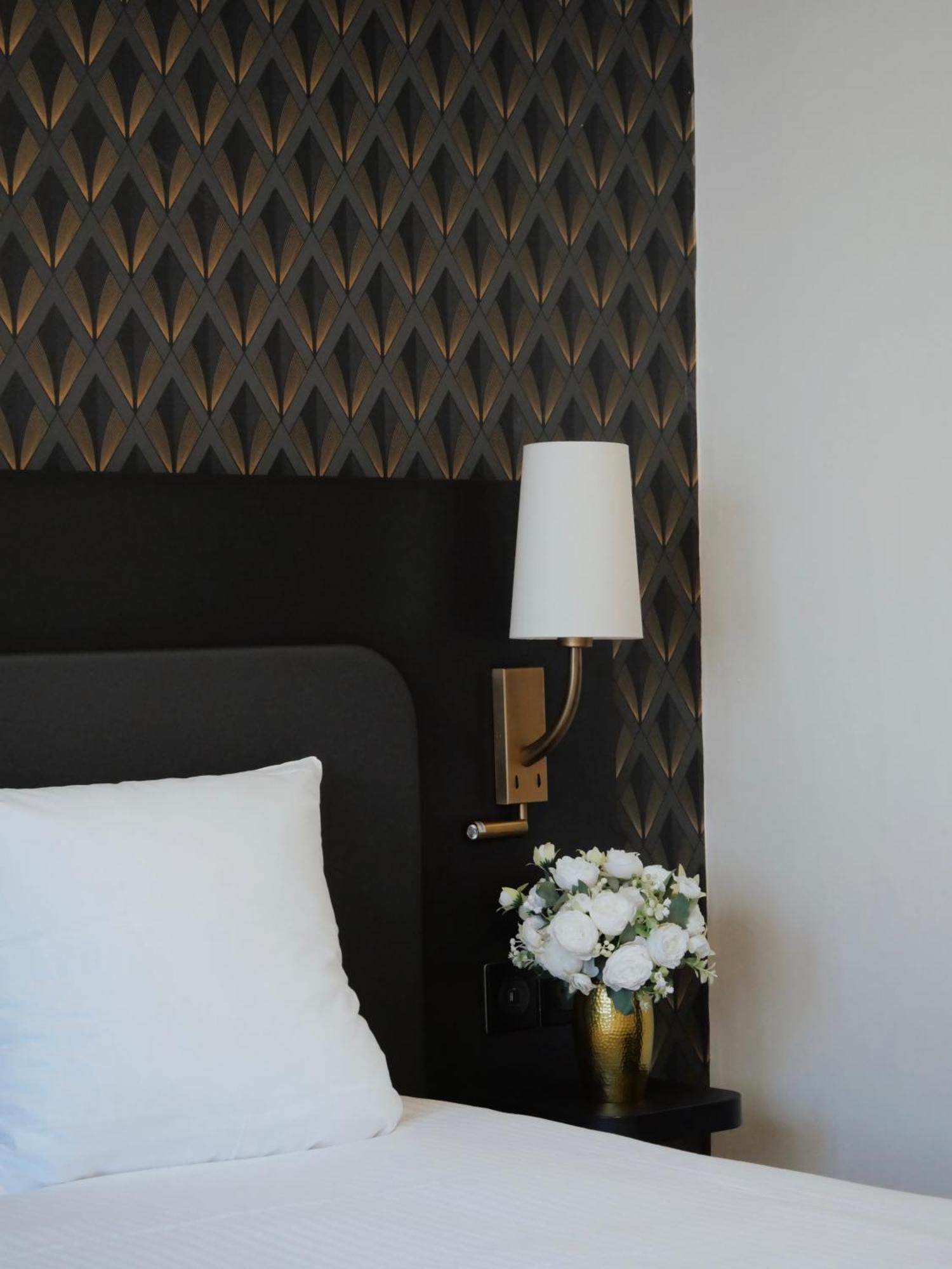 Logis Le Clos Deauville Saint Gatien Bagian luar foto